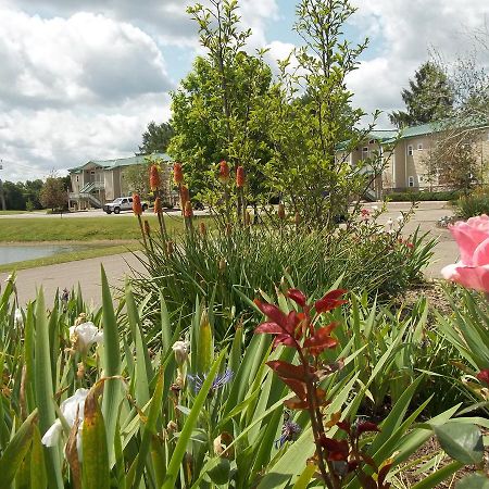 Fairway Suites At The Peak French Creek Exterior foto
